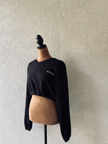 Alphalete black cropped - black,