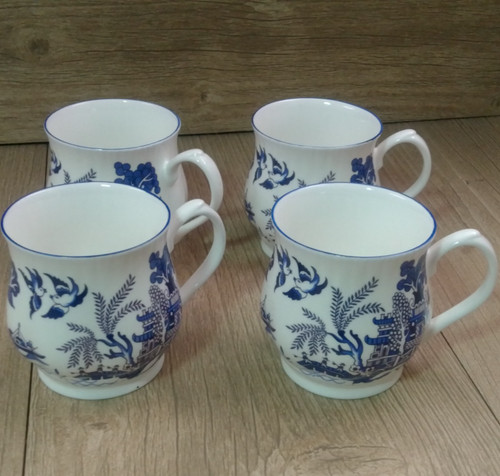 Blue willow pattern mugs - pattern,