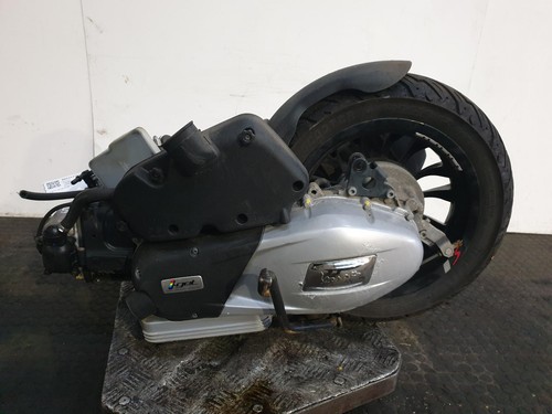 Vespa sprint 125 - sprint, engine
