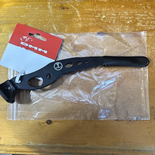 Dmm ice axe - axe, spares