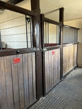 Reclamation / antique internal Stable fronts removed 