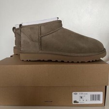 UGG CLASSIC ULTRA MINI Boots