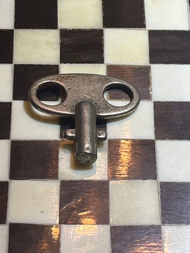 Eisemann magneto plug key
