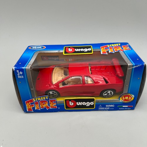Bburago street fire - street,
