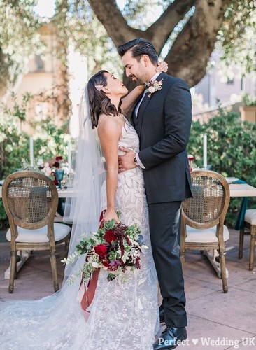 Soft light ivory wedding veil - light,