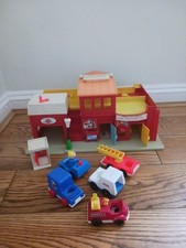Vintage Fisher Price Play
