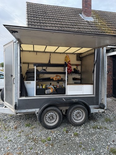 Ifor williams race trailer - williams,