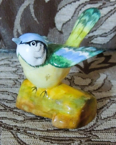 Tom tit bird figurine crown - tom,