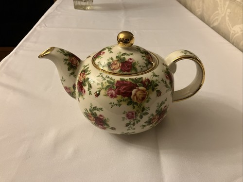 1999 teapot old country roses - country,