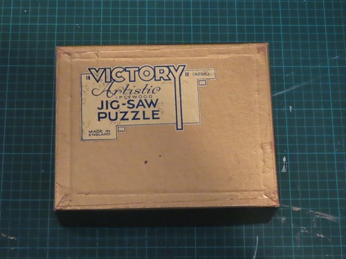 Victory wooden jigsaw - victory, tatters