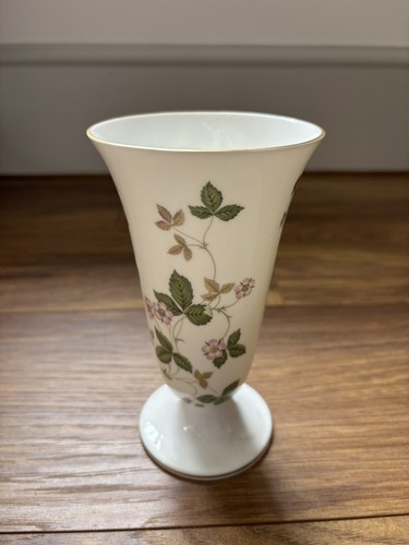Wedgwood bone china - bone, wild