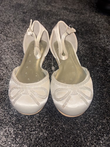 Young girls ivory shoes - girls,