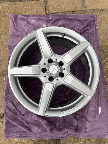 Mercedes benz cls w218 r19 - mercedes-benz,