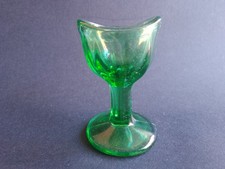 ANTIQUE LIGHT GREEN GLASS EYE BATH