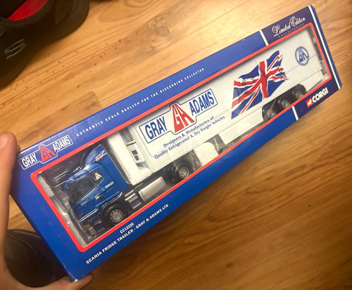 Corgi scania gray adams - corgi,