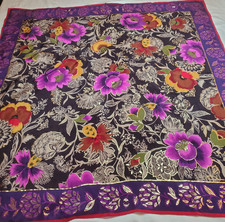 VTG Oscar de la Renta 100% Silk Scarf Floral Deep Purple/Fuchsia Square 30"x30"