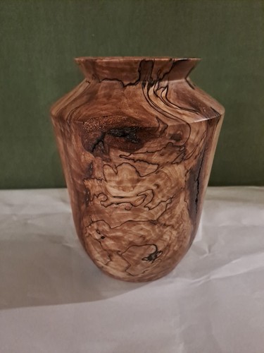 Handcrafted spalted beech wood - spalted,