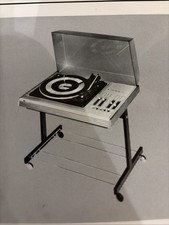KA1255 - Record Player Stereo