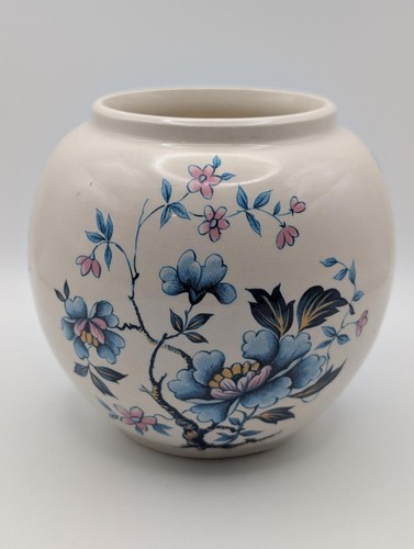 Vintage sadler ceramic vase - sadler,