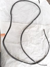 TRUNK LID SEAL Toyota LAND