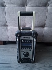 Makita DMR109 Jobsite Radio