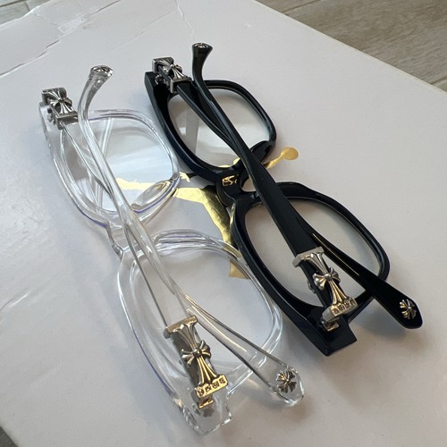 Pairs chrome hearts - of,
