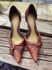 FAITH Brown high-heel leather