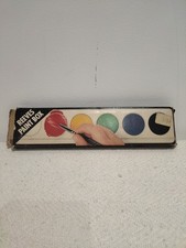 Vintage Reeves Paint Box  No