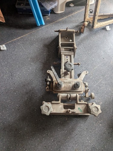 Screen printing carousel - screen, arm