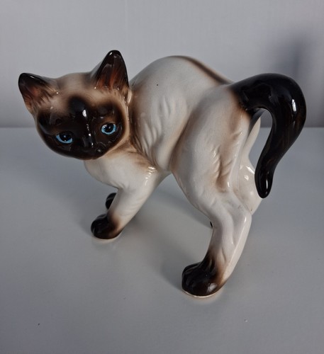 Vintage siamese cat figurine - siamese,