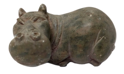 Vtg resting hippo shona - resting,