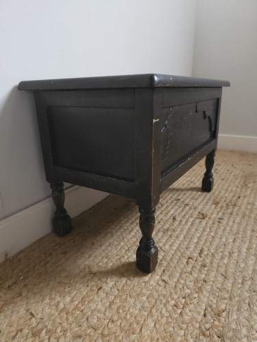 Vintage oak chest - vintage, storage