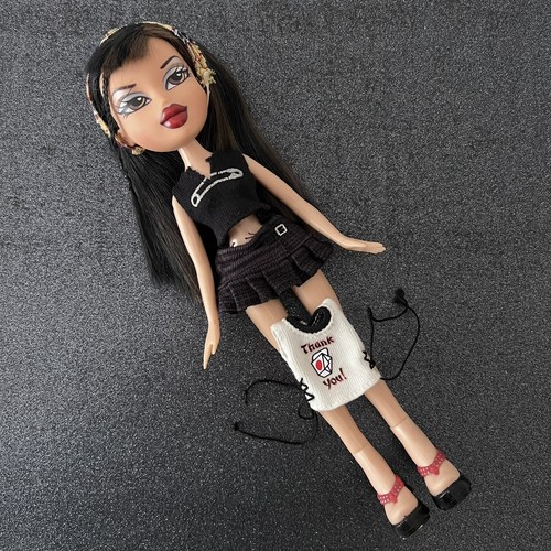 Bratz style jade doll - style,