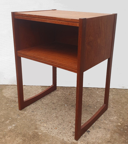 Danish style mid cemtury - mid,