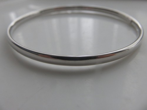 White gold gentle slave - gentle,