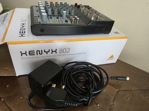 Behringer xenyx 802 premium - xenyx,