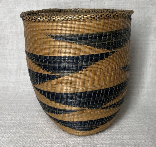 Vintage original tutsi basket - original,