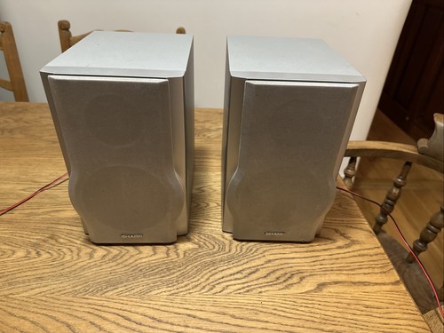 Sharp bookshelf speakers - bookshelf,
