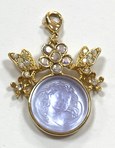 Kirks folly signed pendant - signed,