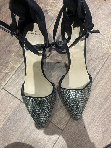 Zara black strap heels - heels, size