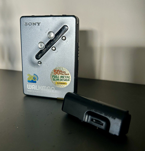 Sony ex670 walkman - sony,