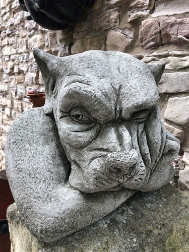 Gargoyle dog head gate - gargoyle,