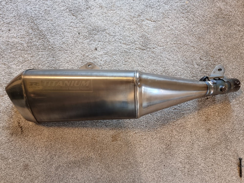 Suzuki gsx 1000 exhaust - suzuki,