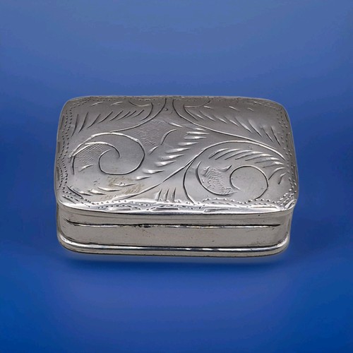 Superb solid silver snuff pill - superb,