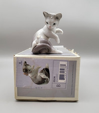 Figurine - Lladro - Cat and