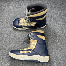 Mercury by Liquid Snowboard