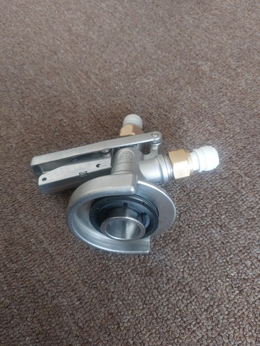 Type keg coupler - keg,