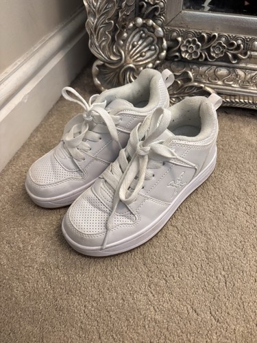 Heelys side walk sports rider - side,