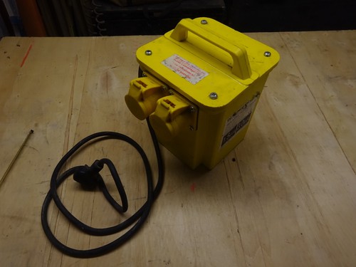 Carroll meynell 110v 1 - 110v, 1.5kva