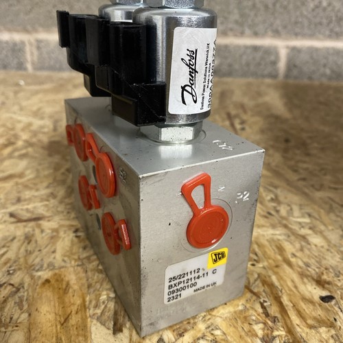 Genuine jcb dual - jcb, 12v